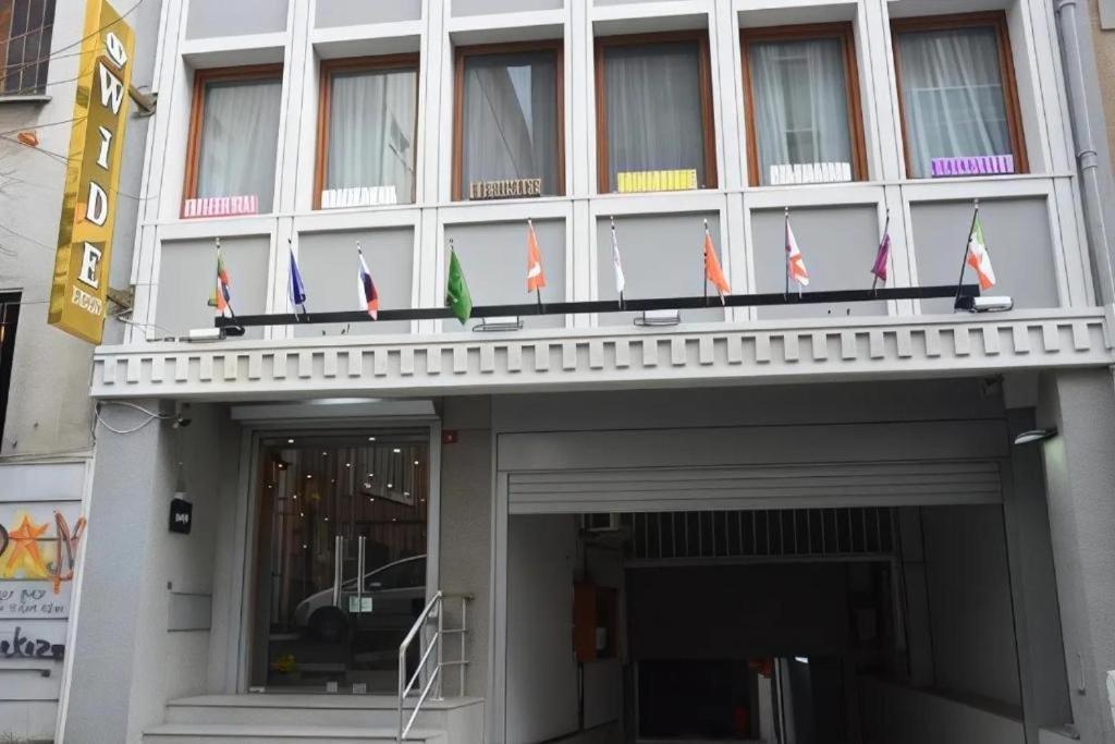 Wide Suites Taksim Istanbul Bagian luar foto