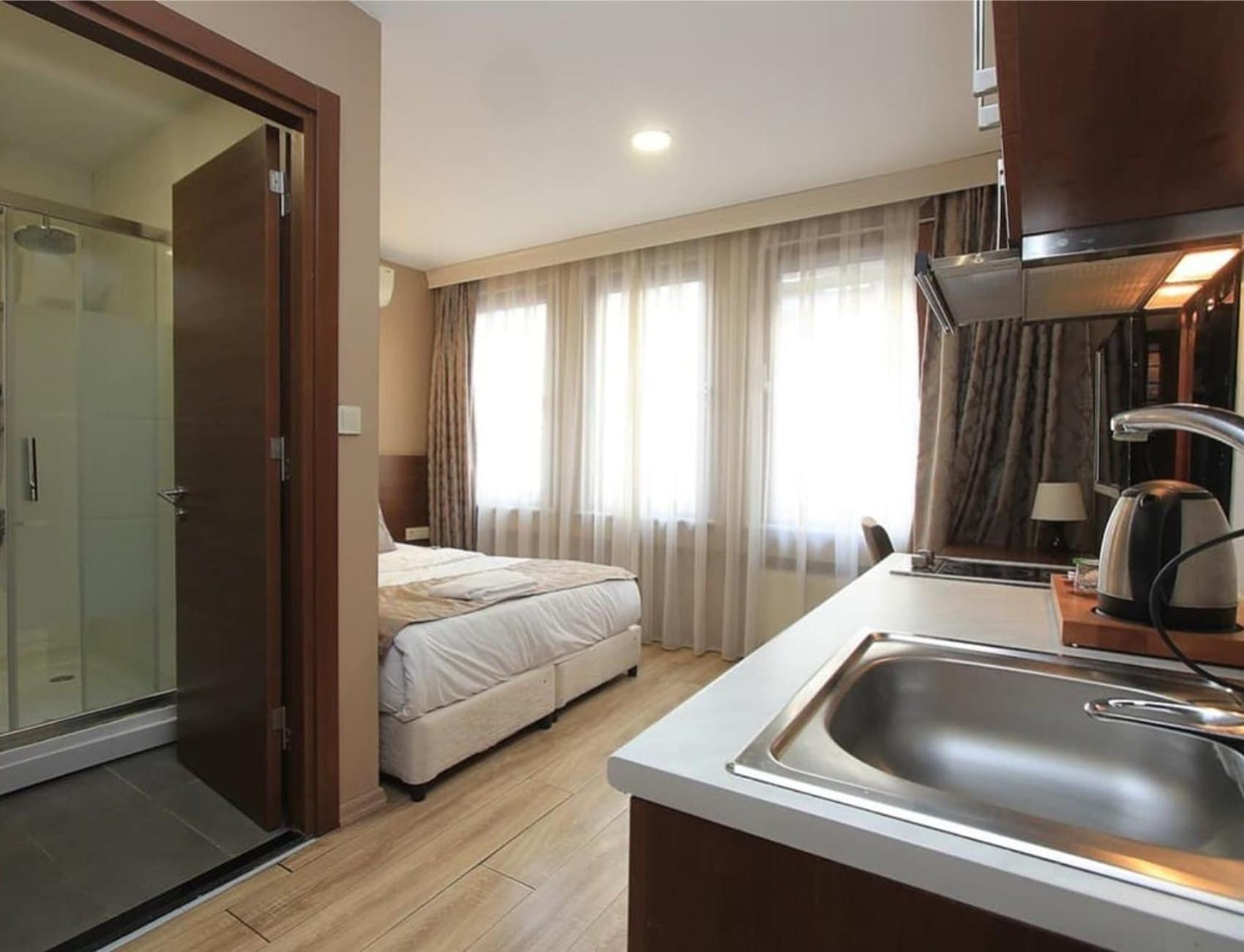 Wide Suites Taksim Istanbul Bagian luar foto