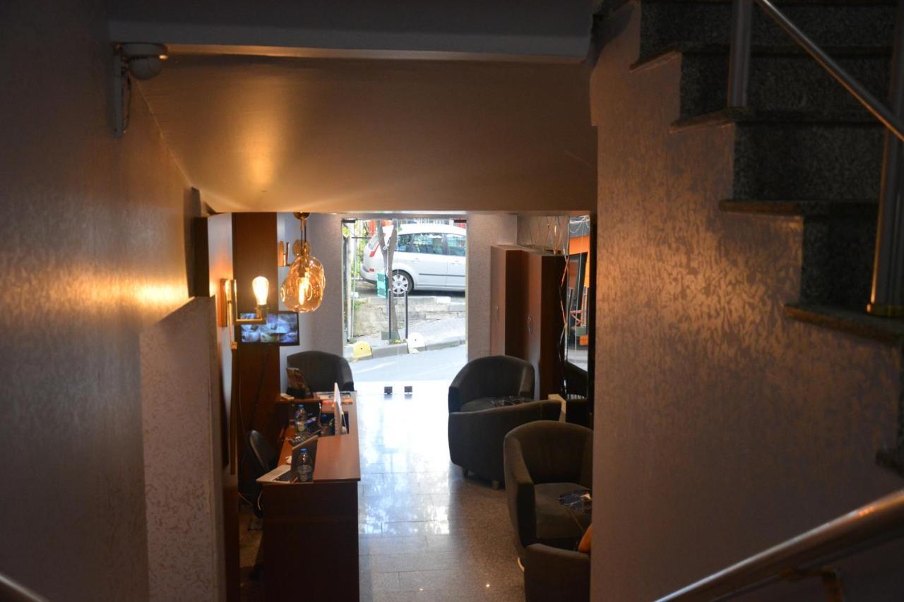 Wide Suites Taksim Istanbul Bagian luar foto