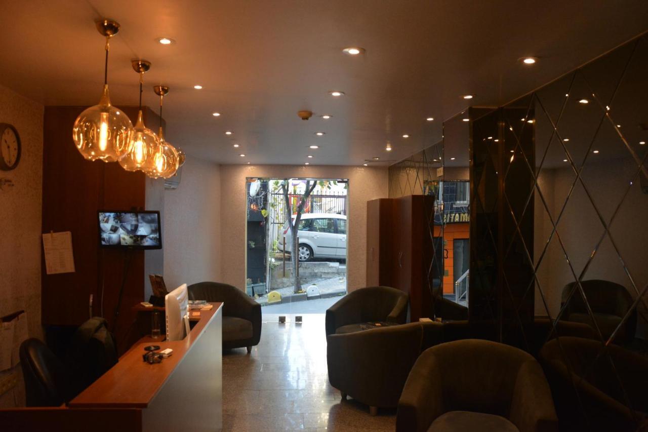 Wide Suites Taksim Istanbul Bagian luar foto